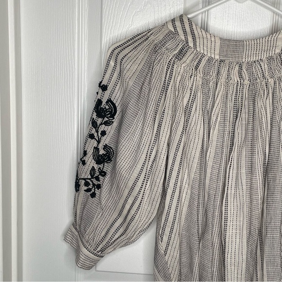 Zara Bohemian Embroidered Balloon Sleeve Blouse in Cream/Black Girl's 10 - Picture 4 of 11